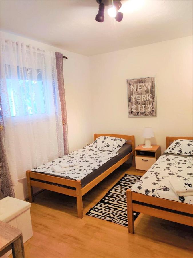 Apartment Marina Esterno foto