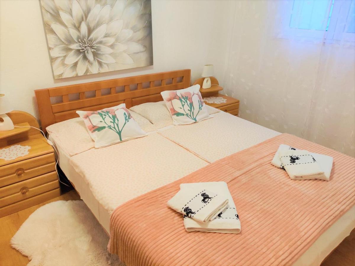 Apartment Marina Esterno foto